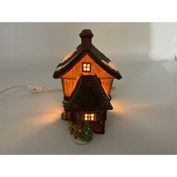 Dept 56 Heritage Village Collection "Ichabod Crane's Cottage" Retired Porcelain - Picture 14 of 16